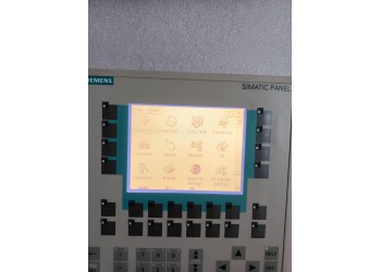 6AV6542-0BB15-2AX0 SIEMENS OPERATOR PANEL OP170B MONO KEYPAD HMI 6AV6542-0BB15-2AX0 SIEMENS OPERATOR PANEL OP170B MONO KEYPAD HMI
