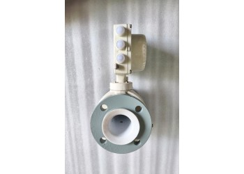 ABB ProcessMaster 300 FEP311065A1S2A1B1A1A0A1B1C1H1T3 Electromagnetic Flowmeter for Conductive Liquid Flow Measurement