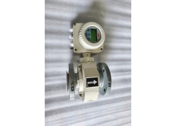ABB ProcessMaster 300 FEP311065A1S2A1B1A1A0A1B1C1H1T3 Electromagnetic Flowmeter for Conductive Liquid Flow Measurement