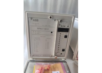 ABB SPAU 140 C-AA Numerical Synchro-Check and Voltage-Check Protection Relay