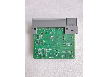 ALLEN-BRADLEY 1746-BAS ALLEN-BRADLEY 1746BAS SLC 500 BASIC MODULE