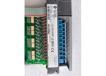 ALLEN-BRADLEY 1746-IB16 ALLEN-BRADLEY 1746IB16 SLC 500 DC-SINK INPUT MODULE