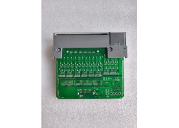 ALLEN-BRADLEY 1746-IV32 ALLEN-BRADLEY 1746IV32 SLC 500 DC-SOURCE INPUT MODULE