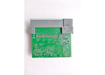 ALLEN-BRADLEY 1746-NI8 ALLEN-BRADLEY 1746NI8 SLC 500 SLC 8 POINT ANALOG INPUT MODULE