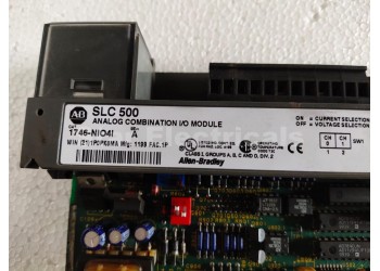 Allen Bradley 1746-NIO4I  Analog Combination IO Module