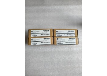 ALLEN-BRADLEY 1762-IQ32T ALLENBRADLEY 1762-IQ32T MICROLOGIX 32 PT. 24VDC SINK/SOURCE INPUT