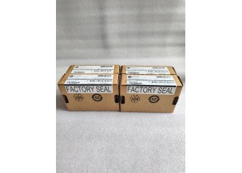 ALLEN-BRADLEY 1762-IQ32T ALLENBRADLEY 1762-IQ32T MICROLOGIX 32 PT. 24VDC SINK/SOURCE INPUT