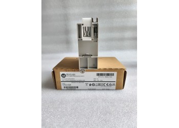 ALLEN-BRADLEY 1762-IQ8 ALLENBRADLEY 1762IQ8 8 PT 24 VDC SINK/SOURCE INPUT MODULE