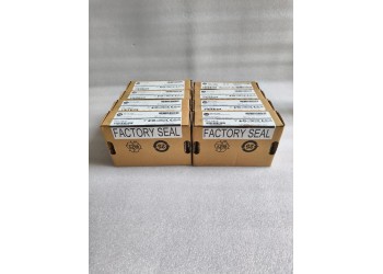 ALLEN-BRADLEY 1762-OB16 ALLENBRADLEY 1762OB16 MICROLOGIX 16PT 24VDC SOURCE OUTPUT MODULE