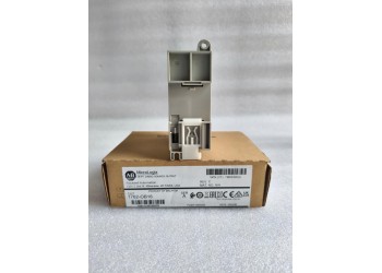 ALLEN-BRADLEY 1762-OB16 ALLENBRADLEY 1762OB16 MICROLOGIX 16PT 24VDC SOURCE OUTPUT MODULE