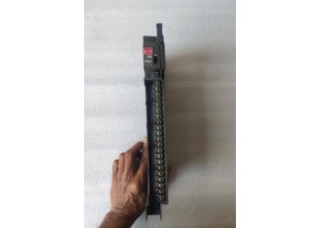 ALLEN-BRADLEY 1771-IFE C ANALOG INPUT MODULE