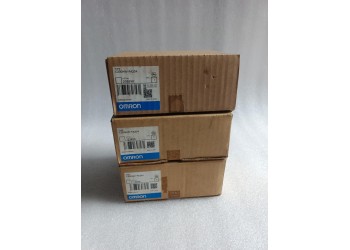 C200HW-PA204 OMRON C200HW-PA204 POWER SUPPLY UNIT 