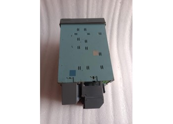 FX106-4-2 YOKOGAWA FX106-4-2 FX10642 110-240V AC S5H507766 FX106-4-2/C3/PM1