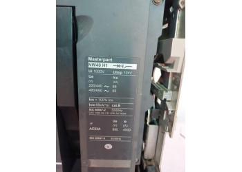 MERLIN GERIN NW40 H1 AIR CIRCUIT BREAKER SCHNEIDER NW40H1 AIR CIRCUIT BREAKER MASTERPACT NW40H1 AIR CIRCUIT BREAKER