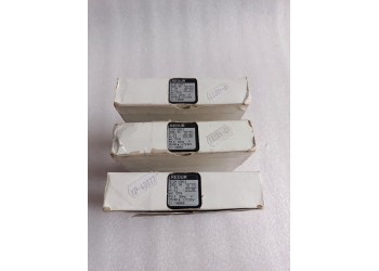 REDUR E13A1056.3 REDUR E13A 1056.3 2500/5A REDUR E13A1056.3 REDUR E13A 1056.3 2500/5A