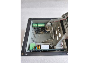 ROSEMOUNT 1056-01-20-38-AN ROSEMOUNT ANALYTICAL1056