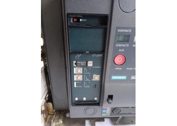 SIEMENS 3WL9212-3AE21-0AA1 AIR CIRCUIT BREAKER SIEMENS 3WL 1000AMP AIR CIRCUIT BREAKER