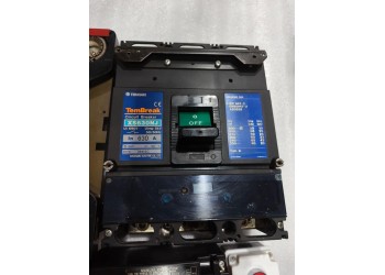 TERASAKI CIRCUIT BREAKER XS630NJ TERASAKI MOTOR OPERATOR XMD6 220V 