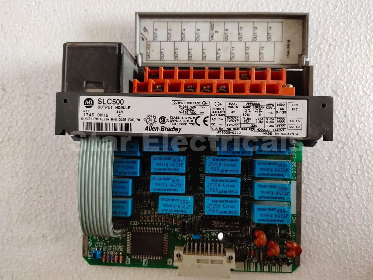 ALLEN-BRADLEY 1746-0W16 SLC 500 RELAY OUTPUT MODULE