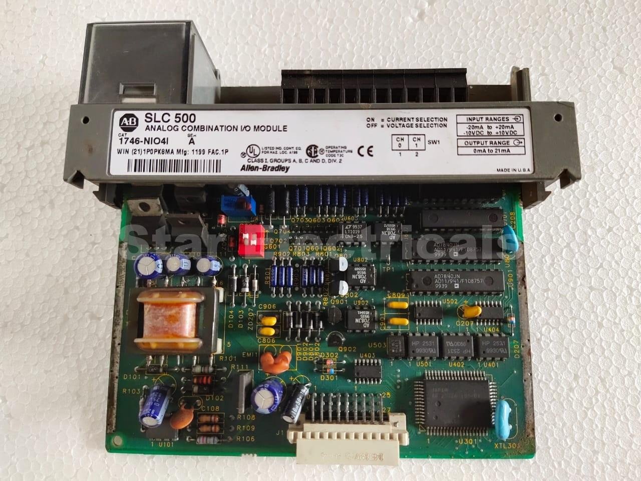 ALLEN-BRADLEY 1746-NIO4I SLC 500 ANALOG COMBINATION I/O MODULE