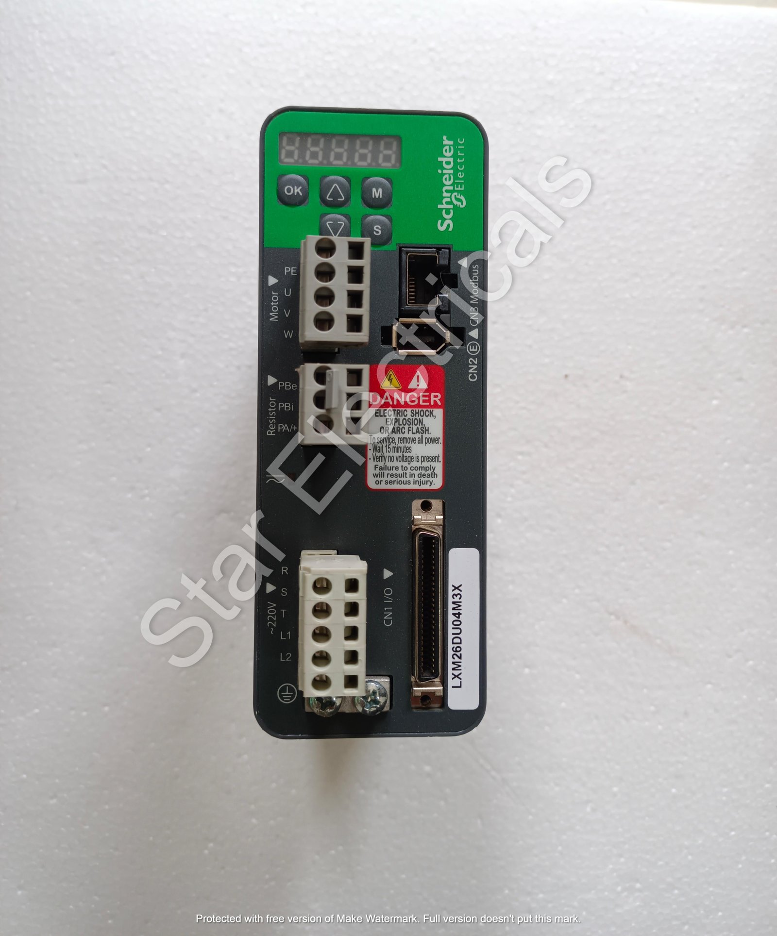 LXM26DU04M3X Schneider AC servo drive